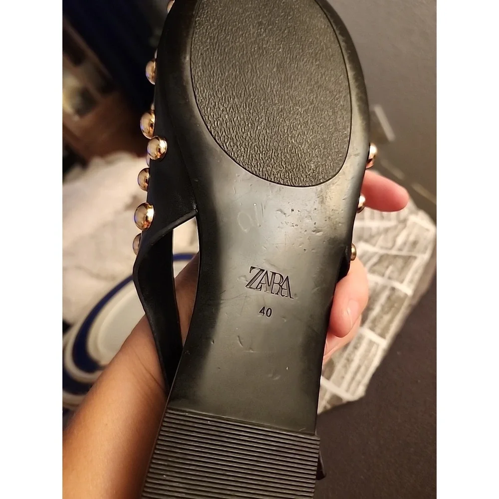 Zara Studded Gold On Black Leather Flat Slingback Sandals Sz 9 Bloggers Fave Pic - Picture 10 of 10